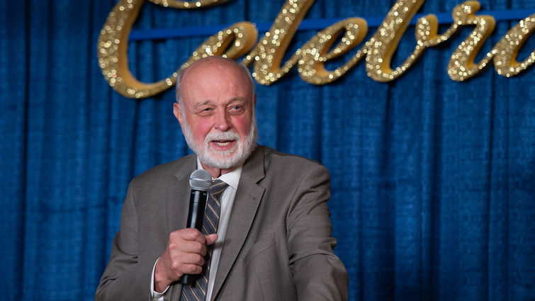 Dr. Richard Hart Dr. Richard Hart