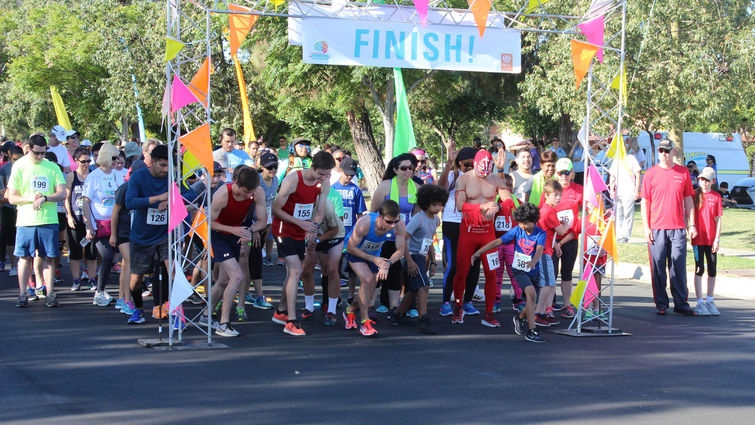 runners at the starting line