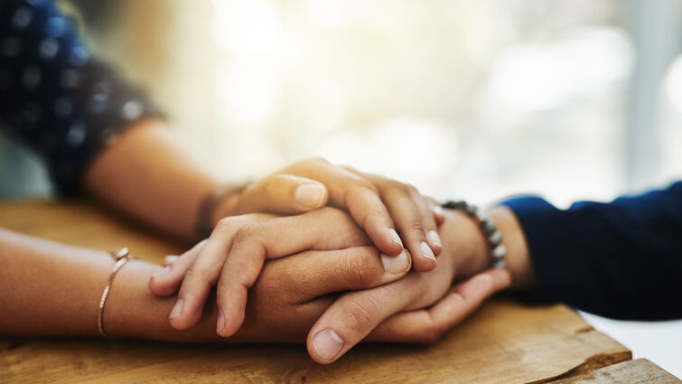 hands holding