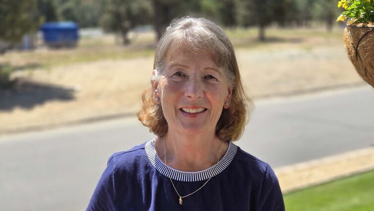 Elizabeth Schuber