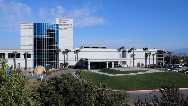 hospital emergency room entrance 