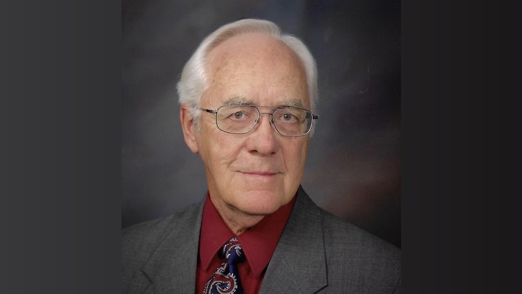 Dr. Marvin Peters