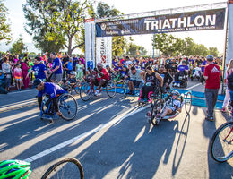 racers at the starting line for the triathlon 