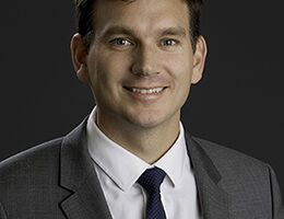 Peter Baker headshot