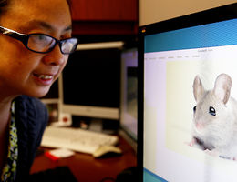 Scientist and mouse apparently see eye to eye when it comes to spaceflight research.