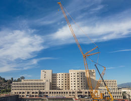 Crane on the construction site for the new hospital