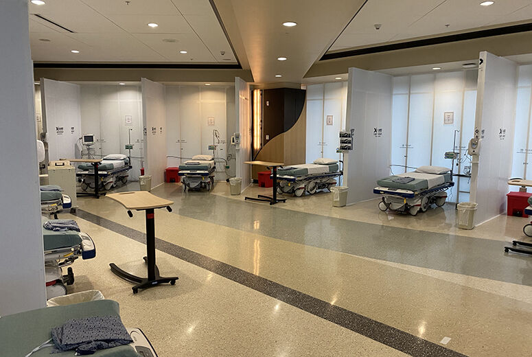 LLUMC – Murrieta converted a portion of its lobby to meet the needs of the pandemic