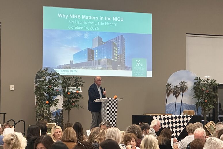 Neonatologist provides presentation about NIRS Monitors