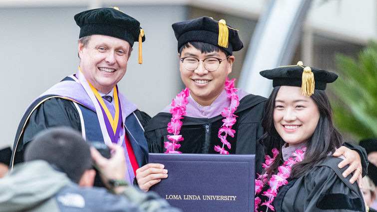 School Of Dentistry Celebrates Its 2019 Graduating Class Lluh News