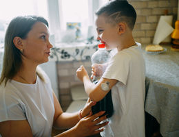 Child with diabetes asks his mother for soda