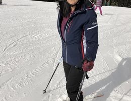 Patient is grateful for heart specialist’s pulse on women’s heart health Woman skiing