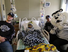 PHOTO RELEASE: Ontario Reign kicks off 2018 visiting patients