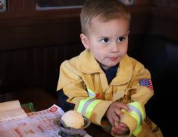 Local firefighters wait tables and raise over $5,000 for LLU Children’s Hospital