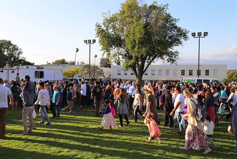 When the program ended, everyone headed outdoors to meet the animals.