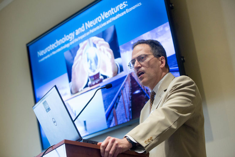 Dr. DiLorenzo, assistant professor of neurosurgery at LLU and president of Barinetics Corporation, addressed the Congressional Neuroscience Caucus during the 7th Annual Brain Mapping Day on March 21.
