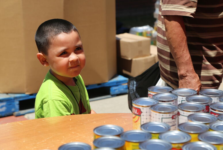 Summer Gateway service day food bank